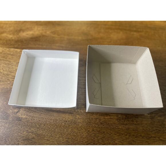 Pack of 10 - Deluxe Gift Boxes, size 6x6x3", color White Gloss, HI-WALL Design - Picture 7 of 7